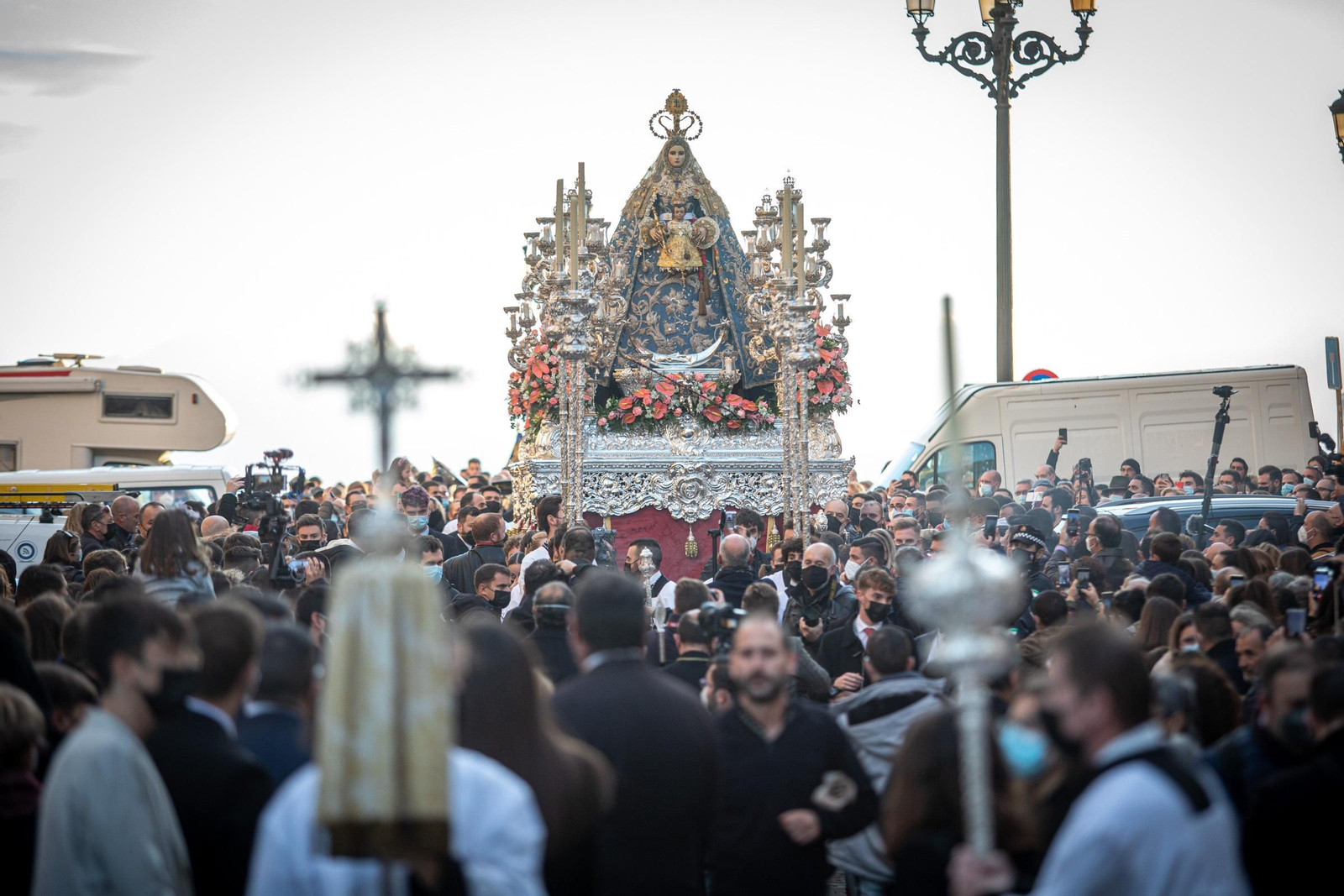 Histórica procesión con la Patrona y el Nazareno en la festividad de la Inmaculada