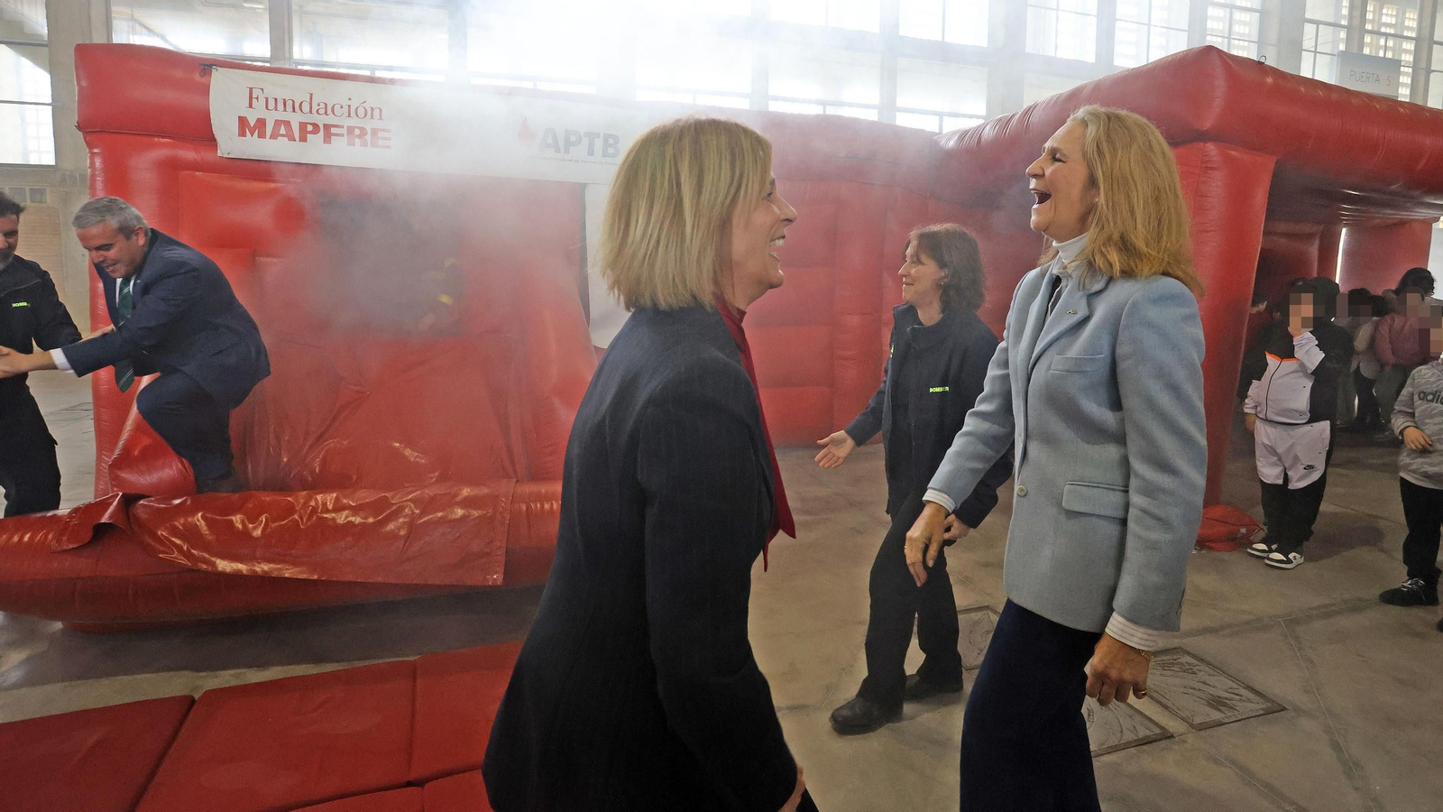 La Infanta Elena y la Alcaldesa de Jerez en la Inauguración de la XX Semana de la Prevención de Incendios Mapfre 2025 en Jerez