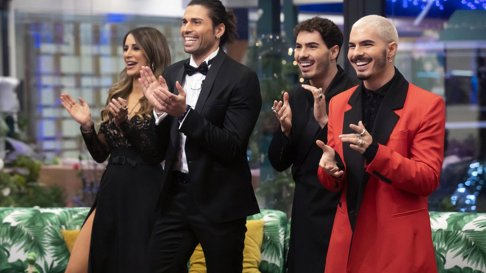 Los finalistas, en la casa.