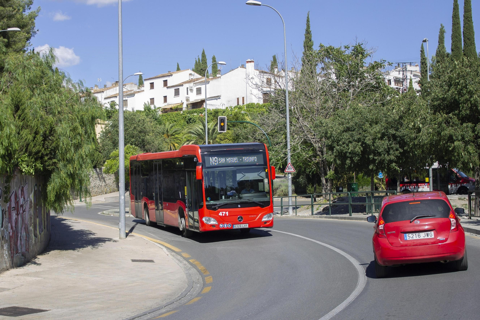 Un autobús de la Rober en la Carretera de Murcia