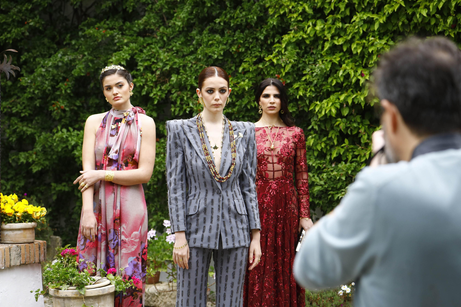 Sesión artística de fotografía en el Palacio de Viana, en imágenes