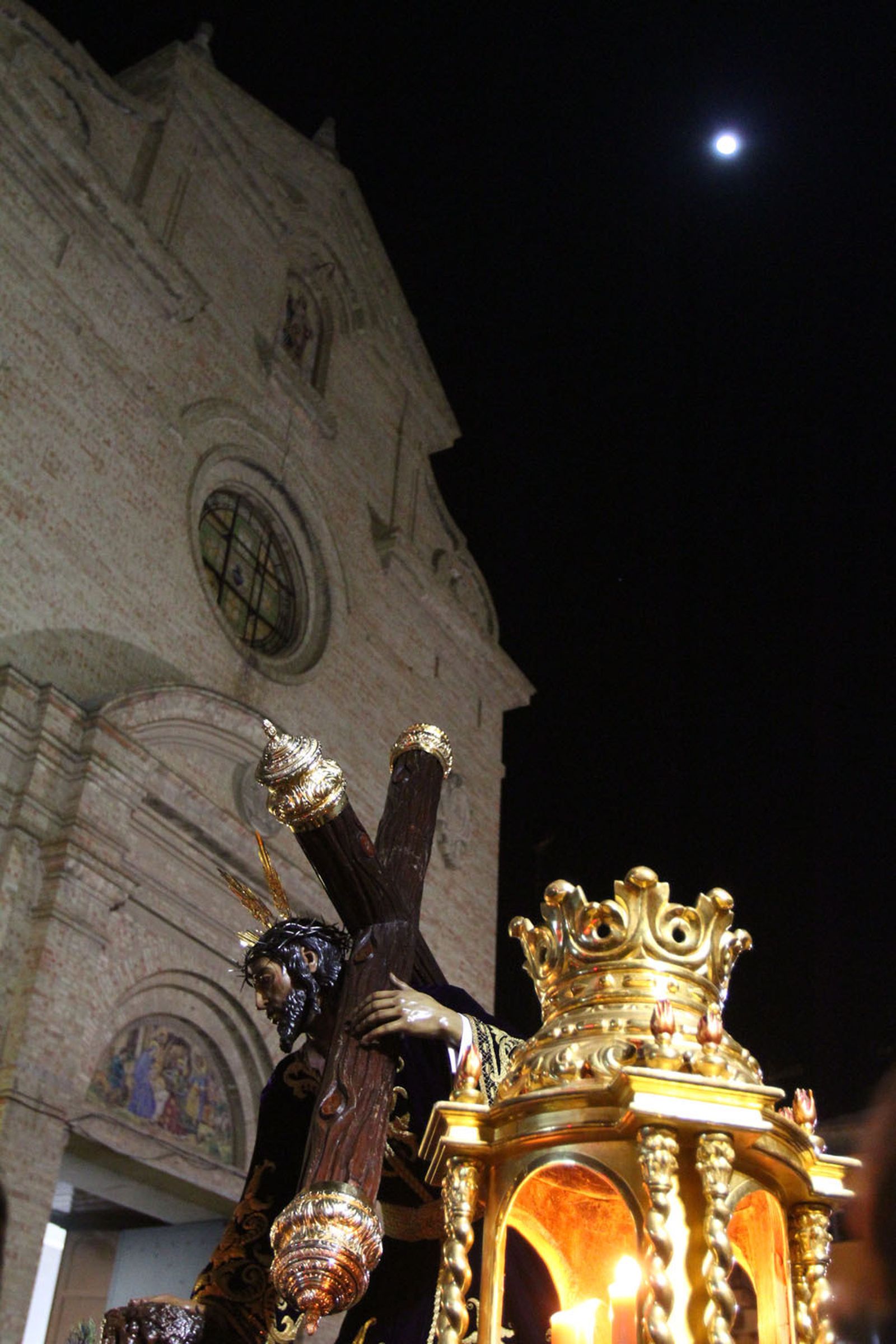 Vía Crucis parroquial en el Sagrado Corazón de Jesús, presidido por nuestro padre Jesús de las penas en sus Tres Caídas