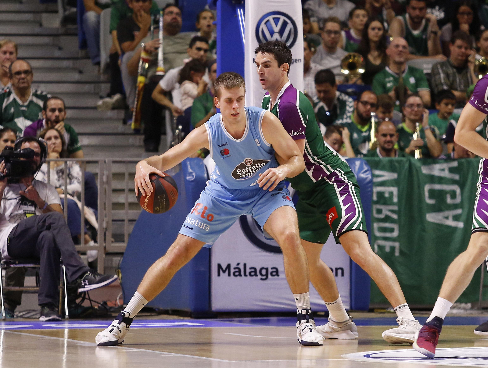 Las imágenes del Unicaja-Cafés Candelas Breogán