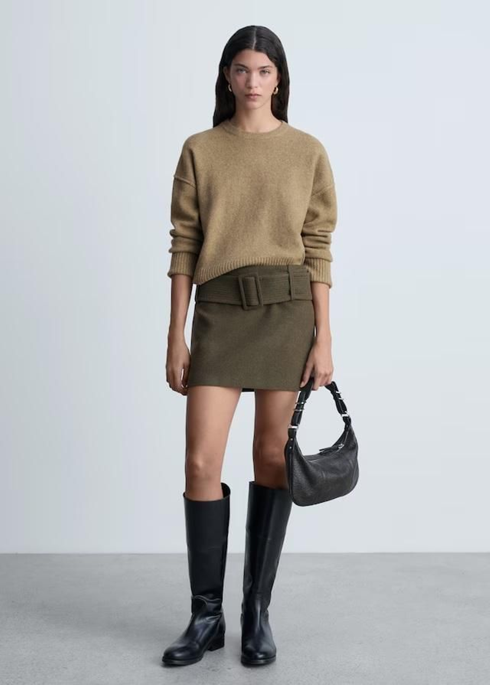 El jersey básico que es el comodín perfecto para esta temporada