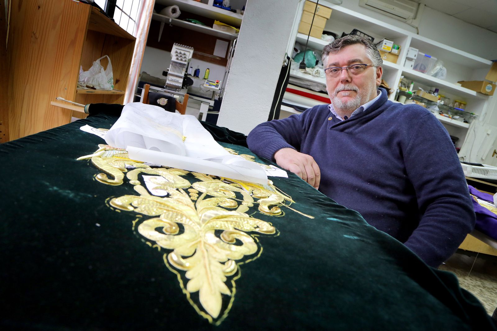 Ildefonso Jiménez, en su taller.