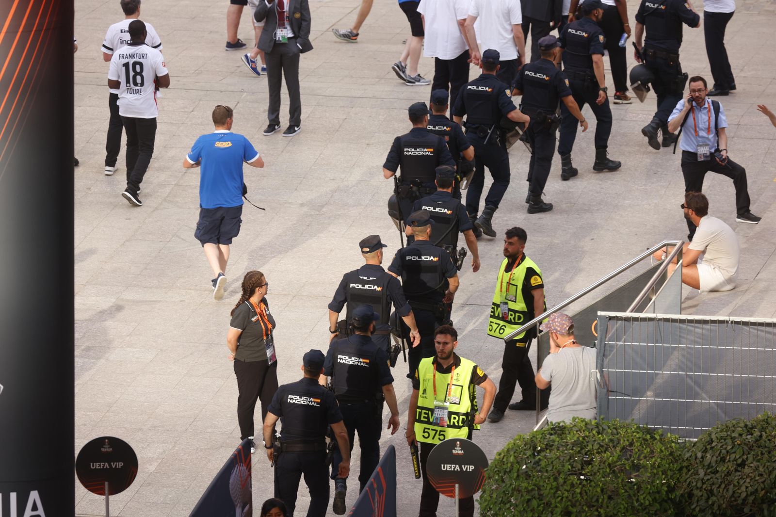 Blindaje policial en los accesos al Sánchez Pizjuan