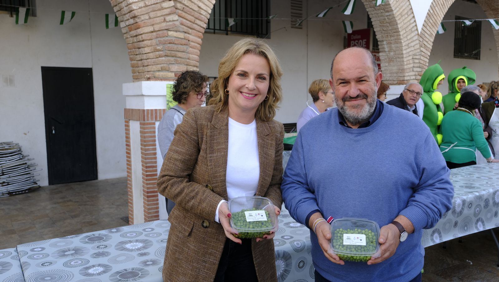 Imágenes de las Jornadas de Présules y Tirabeques en Dalías