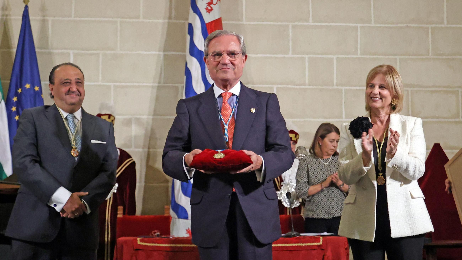 Imágenes de la Medalla de Oro de Jerez a la Academia San Dionisio