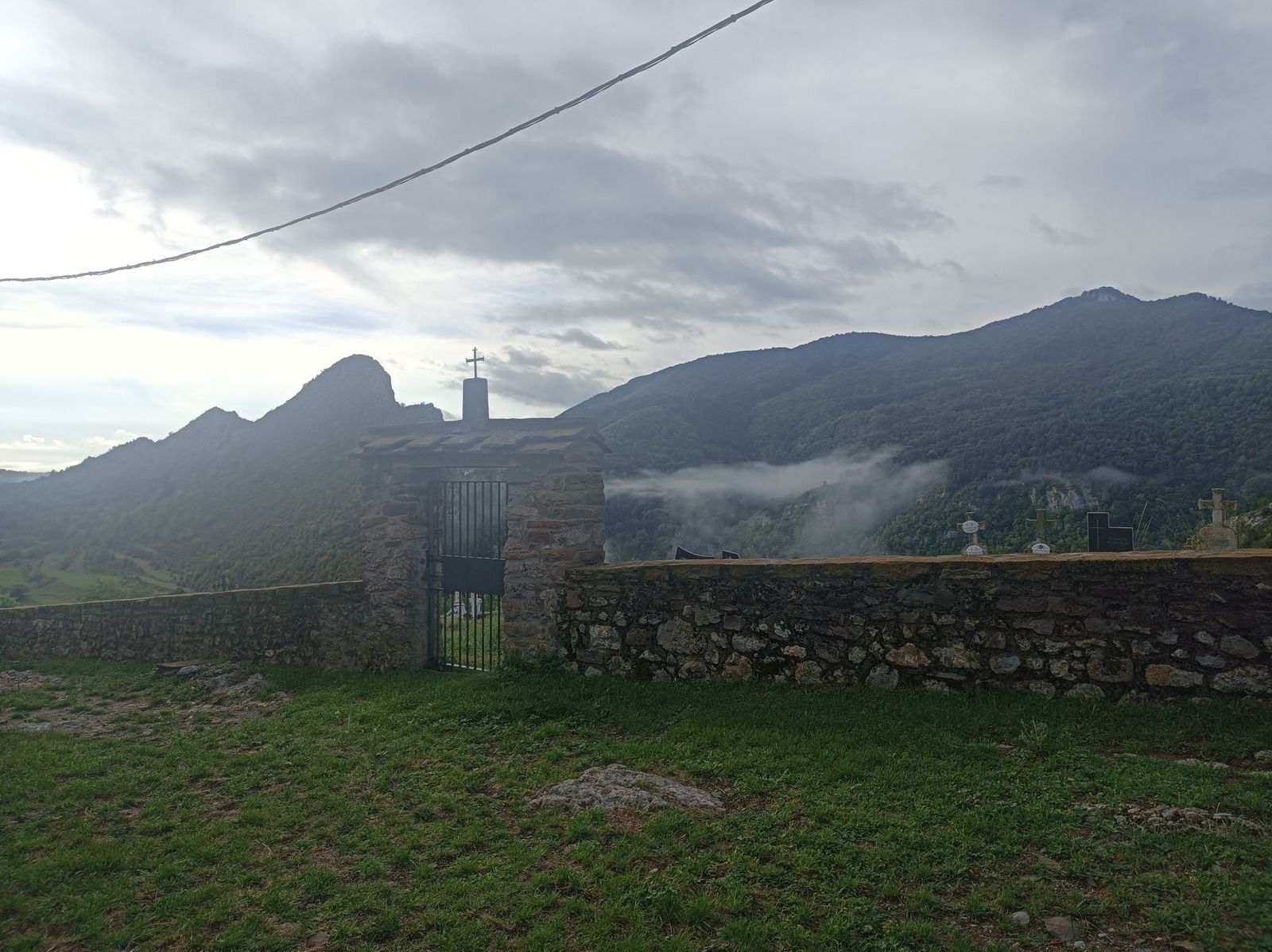 El cementerio de Alins.