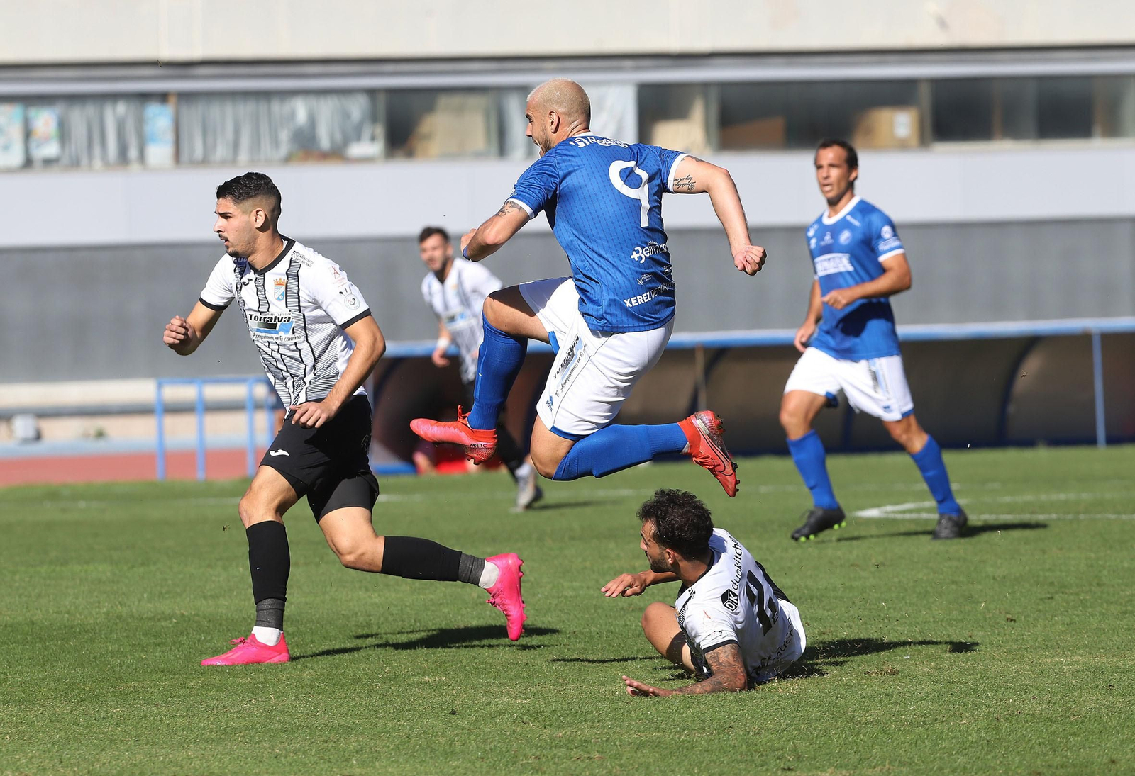 Imágenes del derbi Xerez DFC - Xerez CD