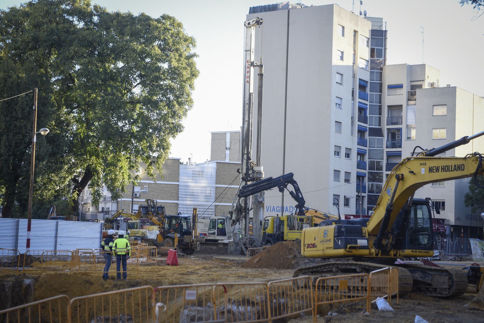 Imágenes de las obras en Ramón y Cajal para el túnel del tranvía