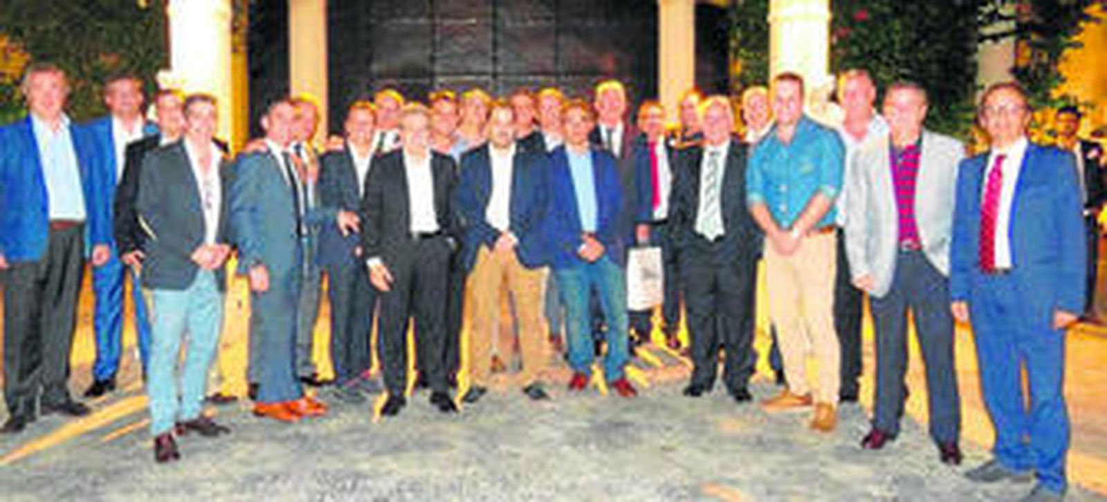 Una imagen de los representantes de distintas firmas del sector de las golosinas, durante la gala organizada por D&G.