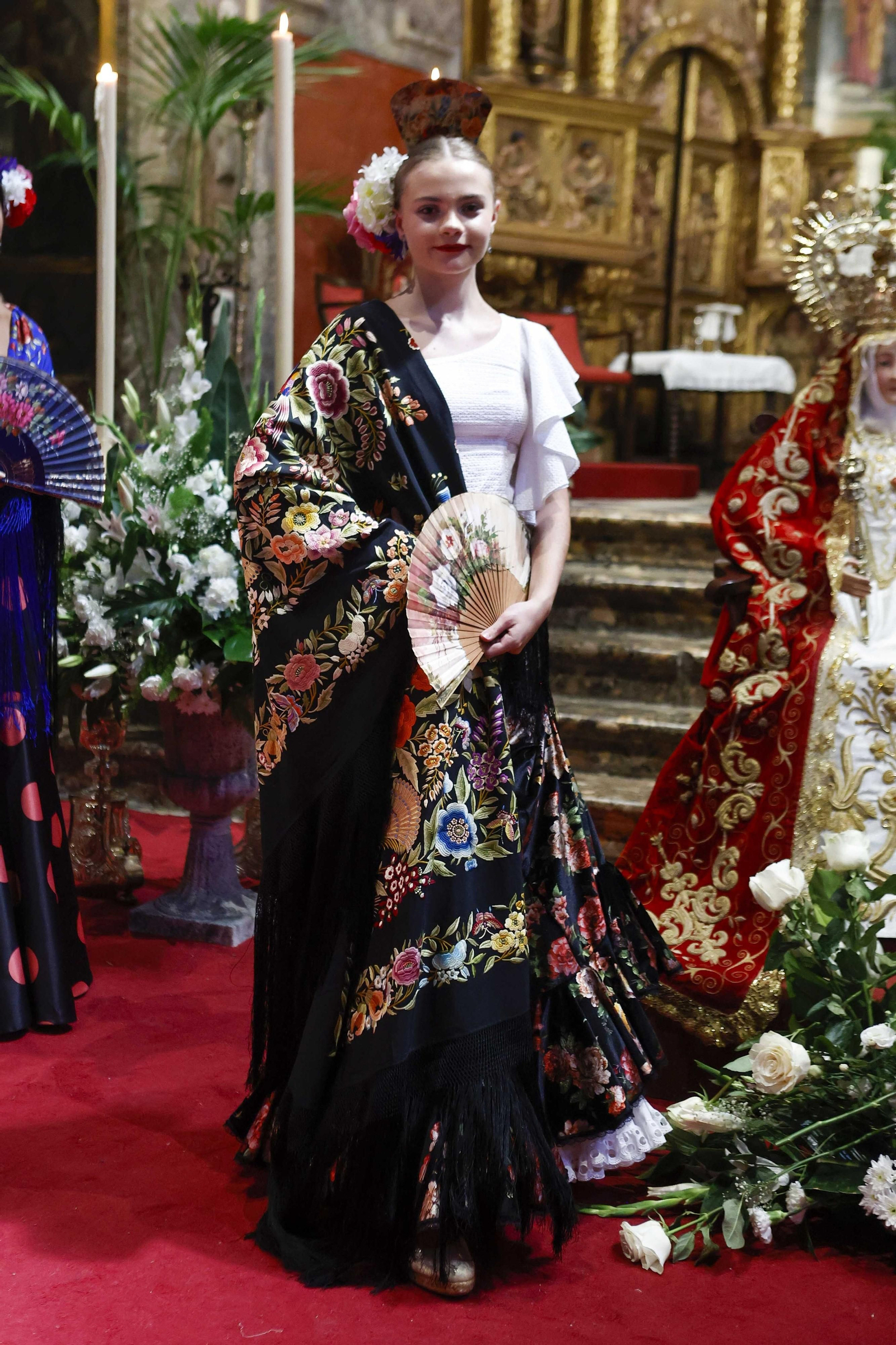 Broche flamenco en Santa Ana para terminar  la Velá