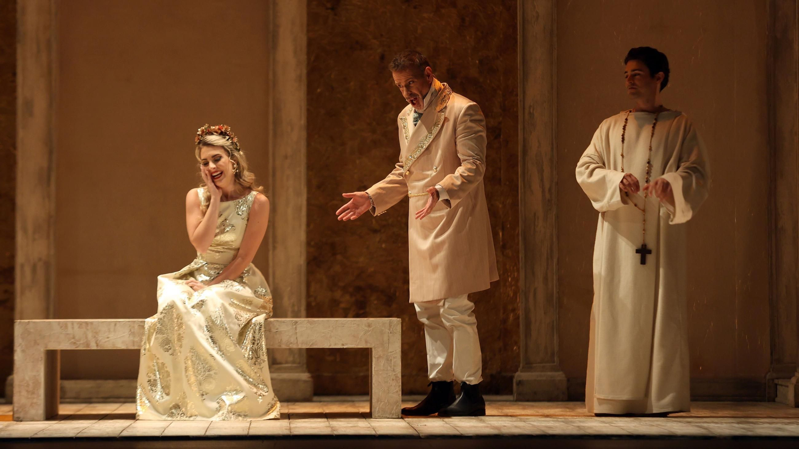 Imágenes de la ópera 'Don Gil de Alcalá' en el Teatro Villamarta de Jerez