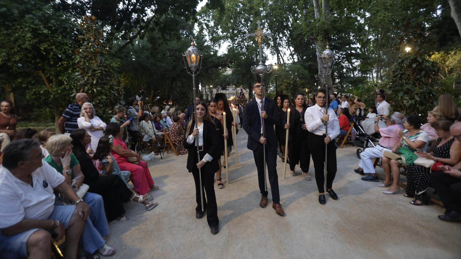 La Magna Mariana de Algeciras por el Parque María Cristina, en imágenes