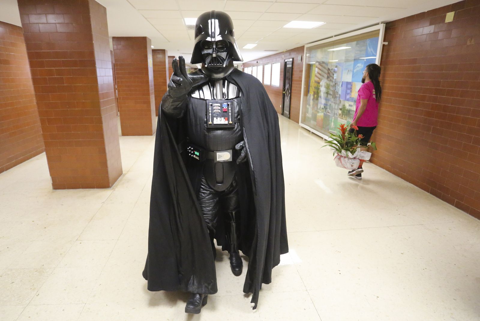 Las fotos de la presentación de la nave espacial de la Asociación contra el Cáncer en Málaga