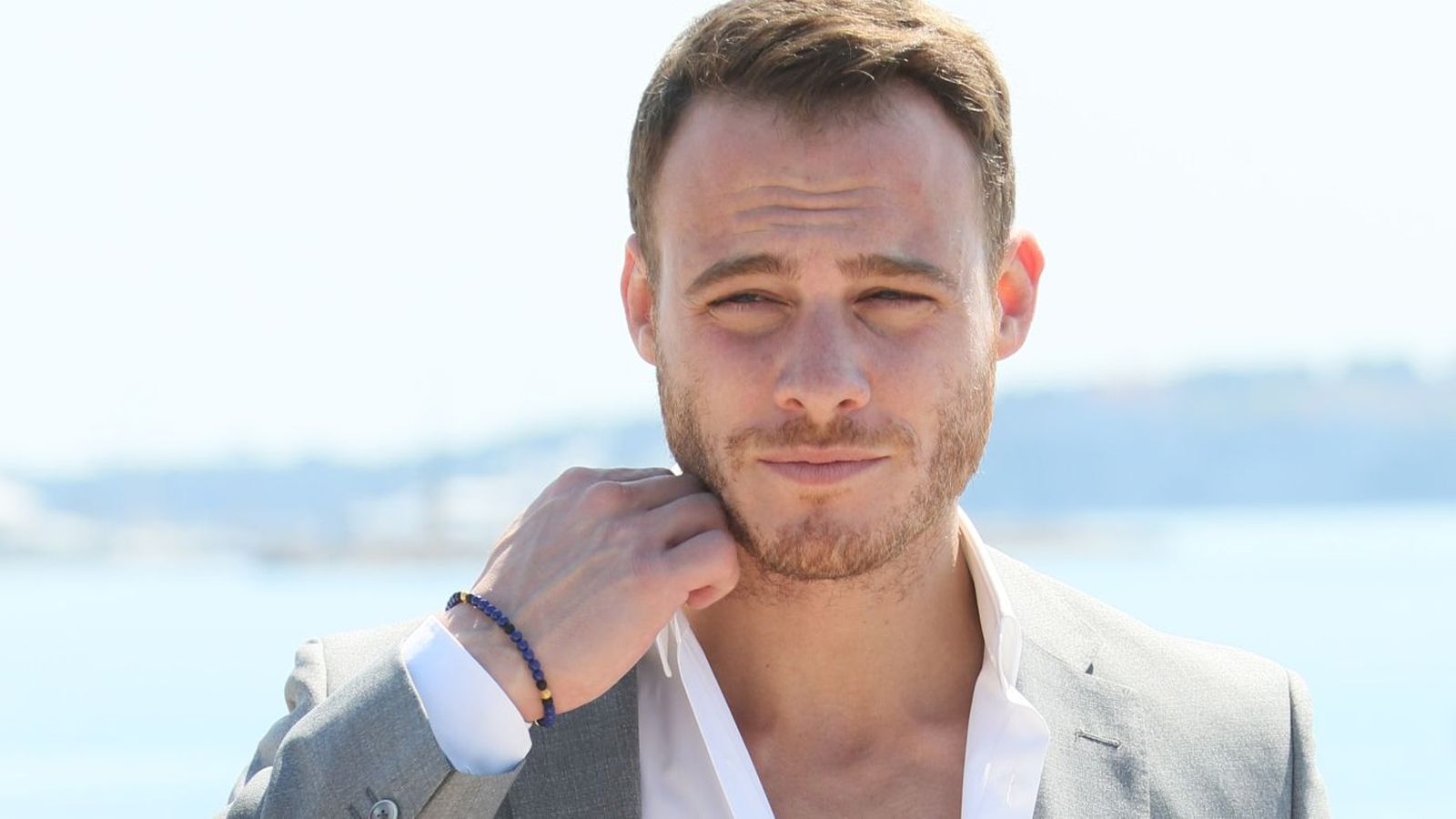 Kerem Bürsin en 'Love is in the air'.