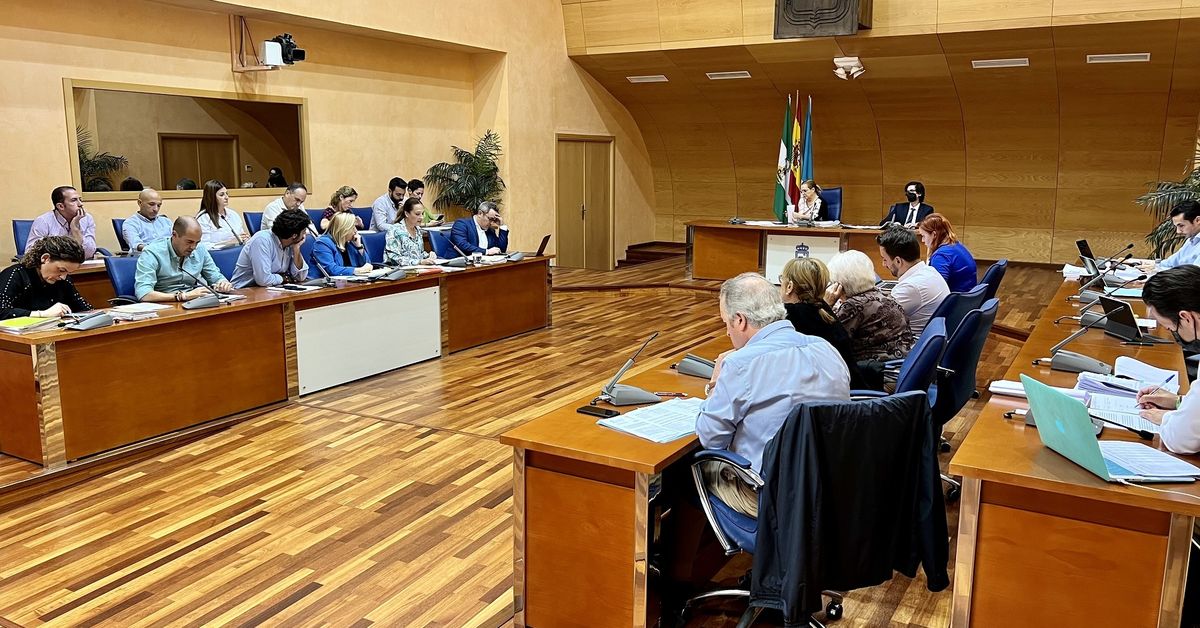 Fuengirola aprueba inicialmente el presupuesto de 2023 con un montante ...