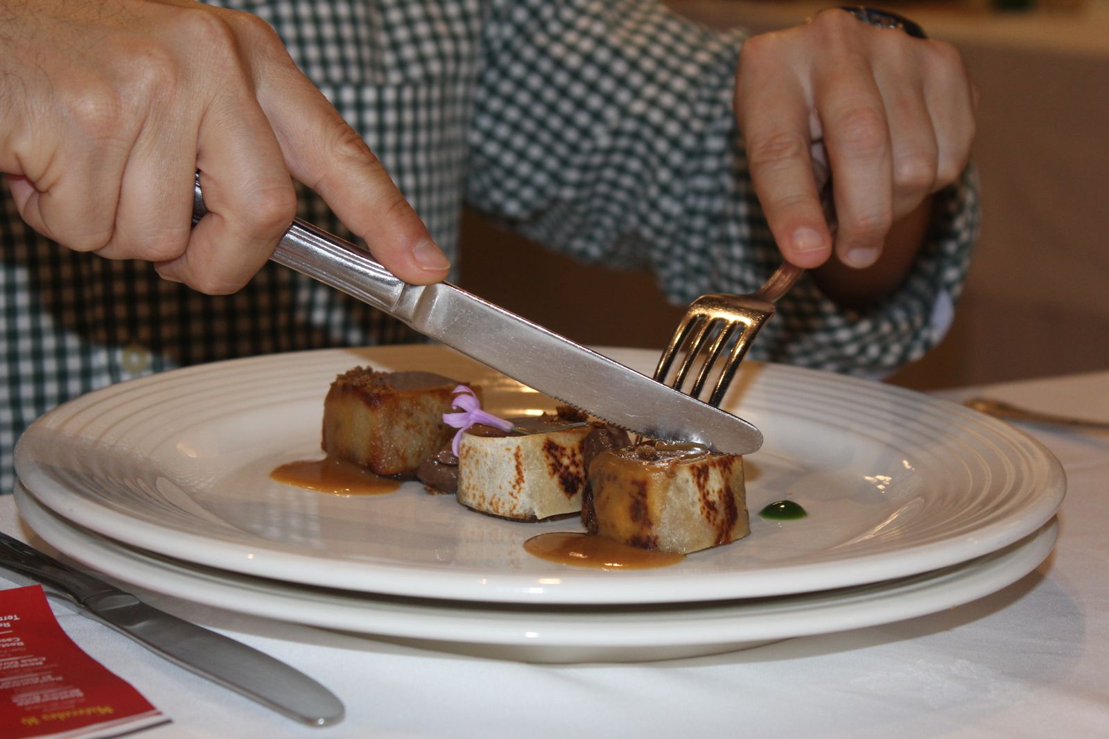La primera faena de las jornadas del toro bravo en Terraza Carmona, en imágenes