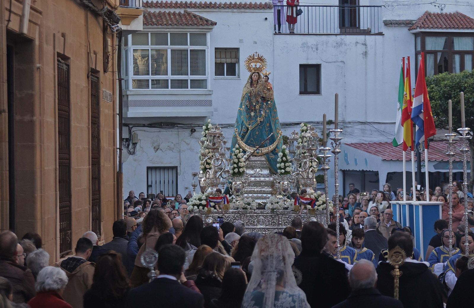Fotos de la procesión conmemorativa del 275 aniversario del patronazgo de la Virgen de la Luz en Tarifa