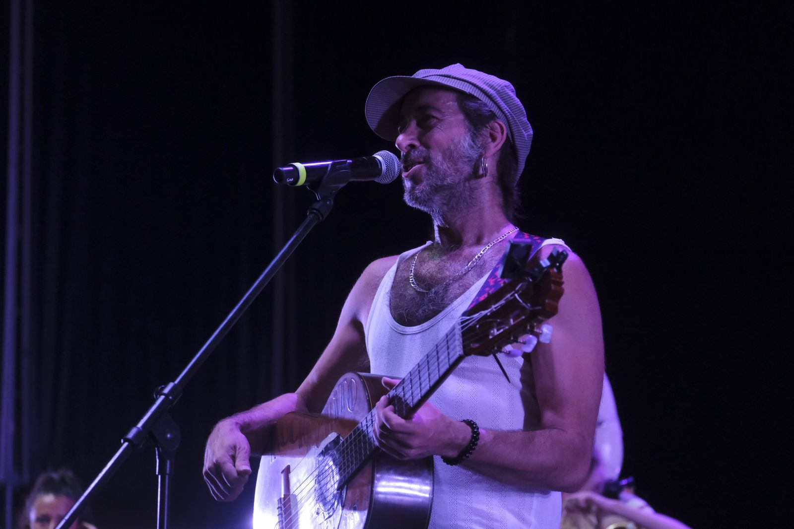 El concierto de Muchachito Bombo Infierno en el Festival de la Guitarra de Córdoba, en imágenes