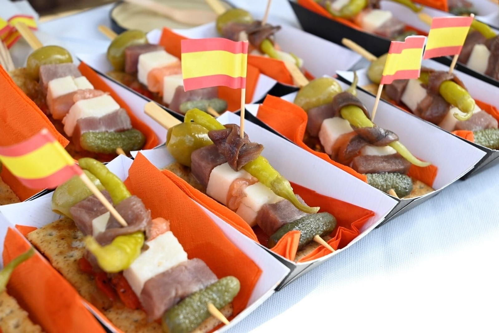 El Córdoba Califato Gourmet en el Paseo de la Victoria, en imágenes