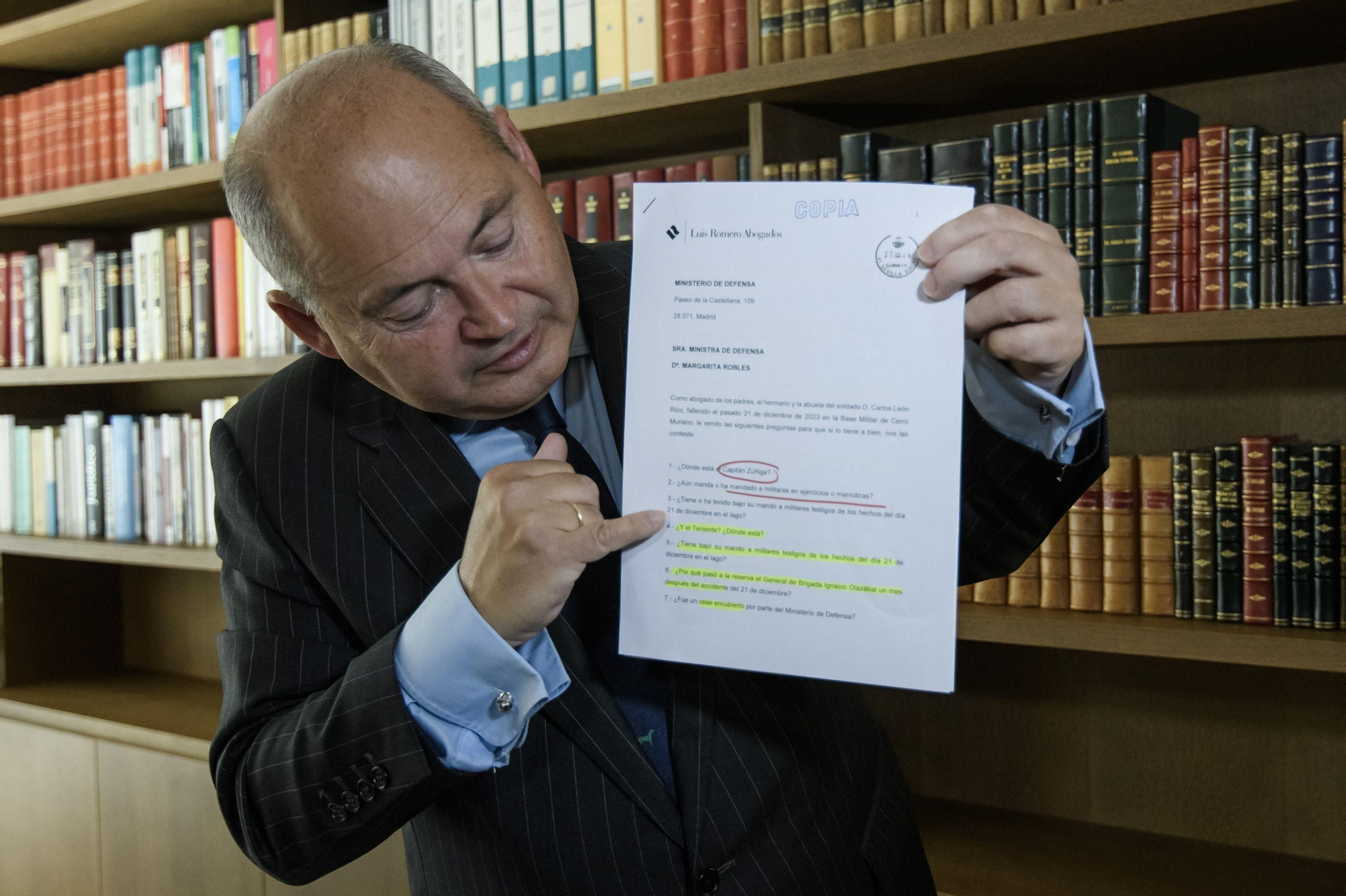 Luis Romero, abogado de los padres del soldado muerto en Cerro Muriano