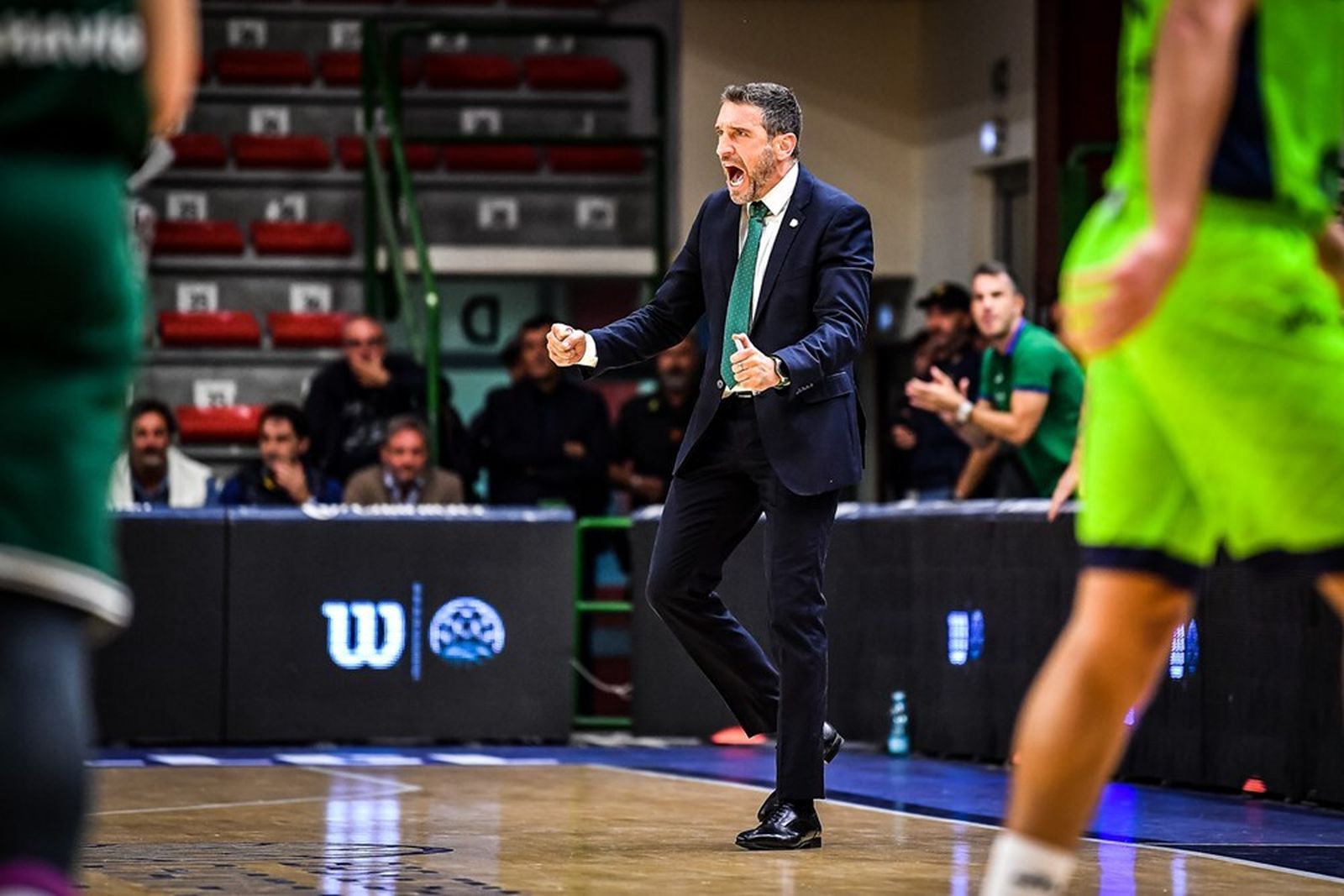 Ibon Navarro, durante el partido ante el Sassari.