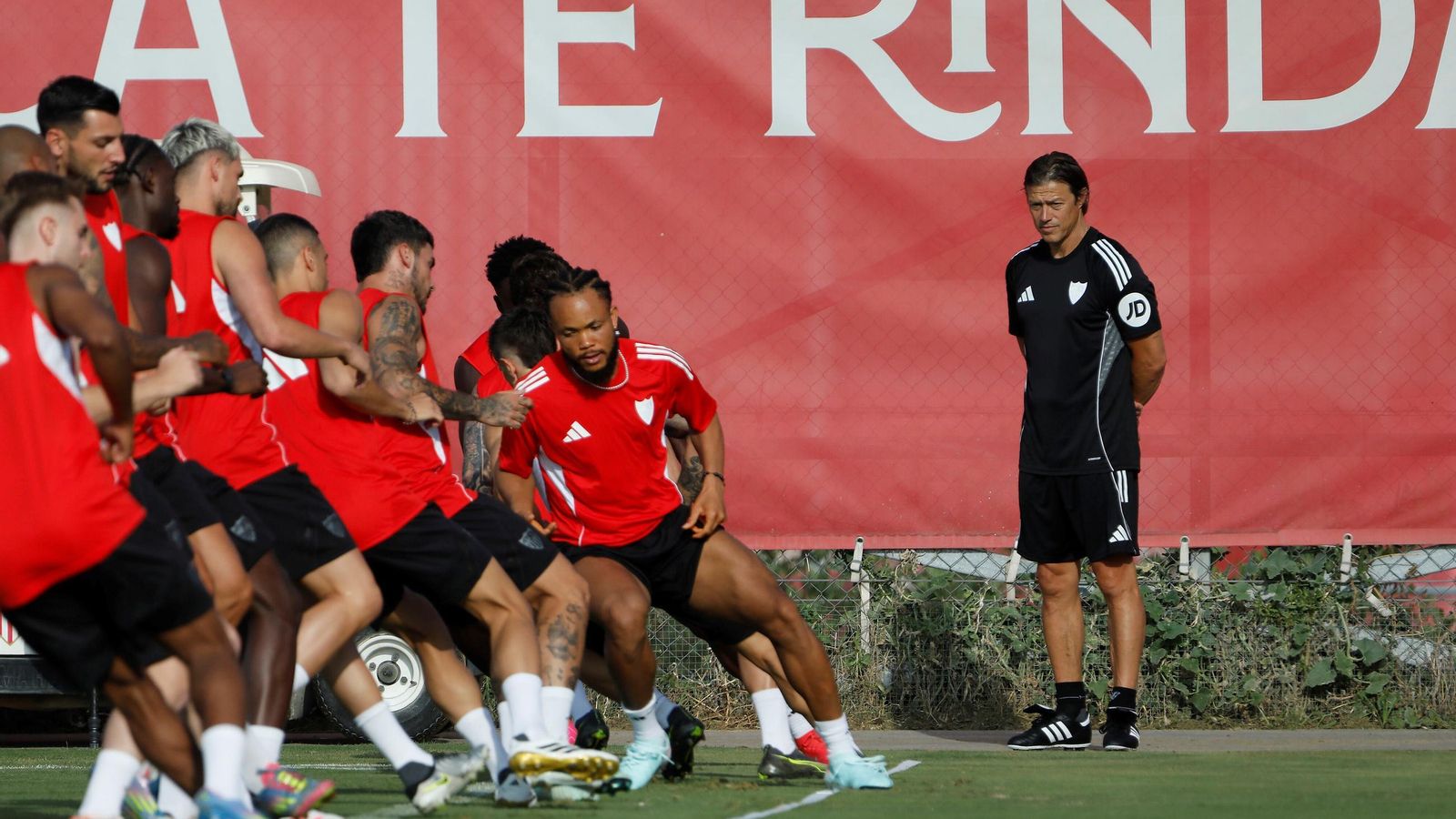 Las fotos del primer entrenamiento del Sevilla FC de la temporada 2025/2026 Las fotos del primer entrenamiento del Sevilla FC de la temporada 2025/2026