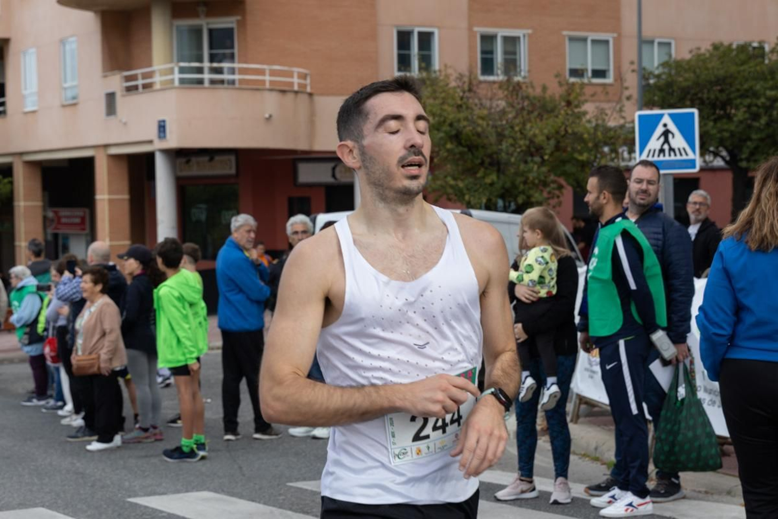 Jaén corre por la NO violencia y la igualdad en la XI carrera organizada por CSIF, en imágenes