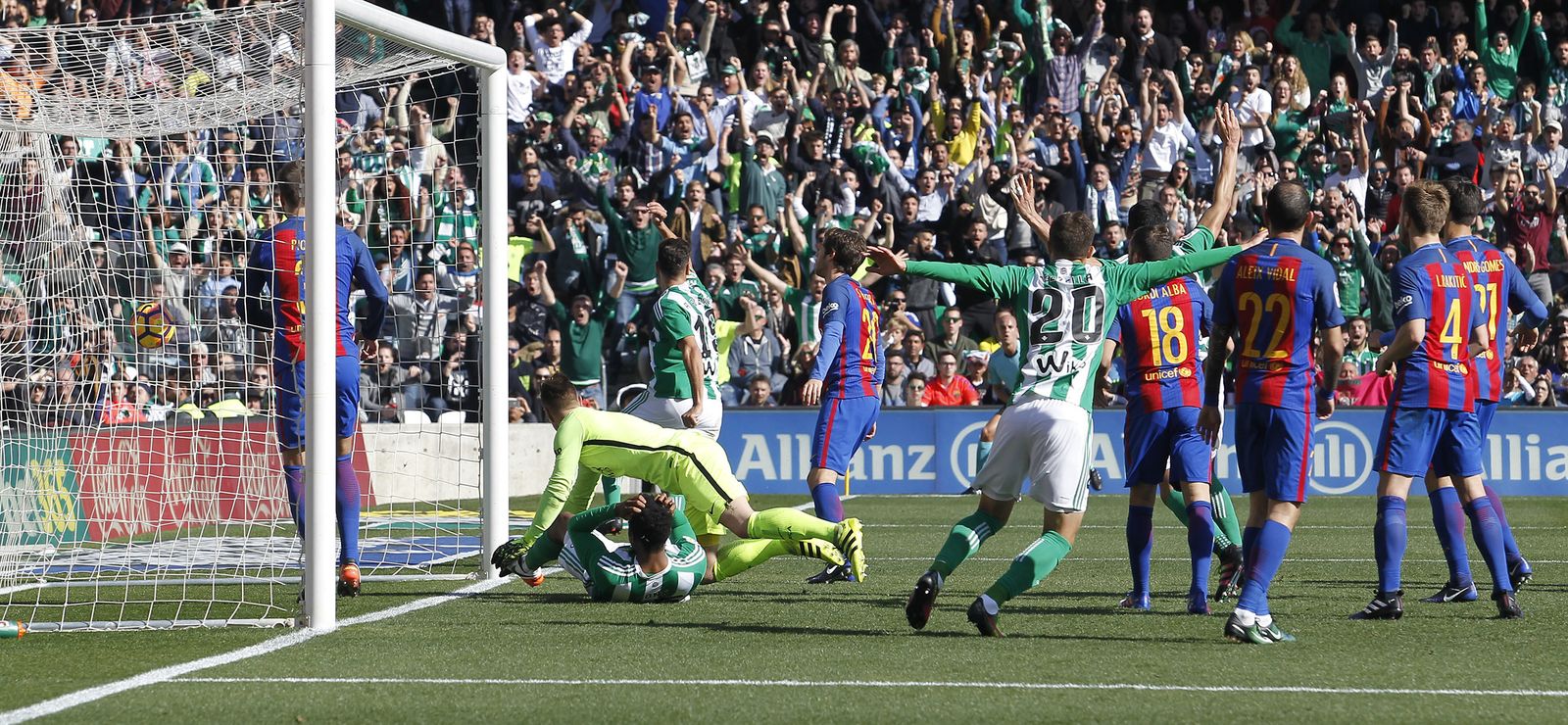 El Betis-Barcelona, en imágenes