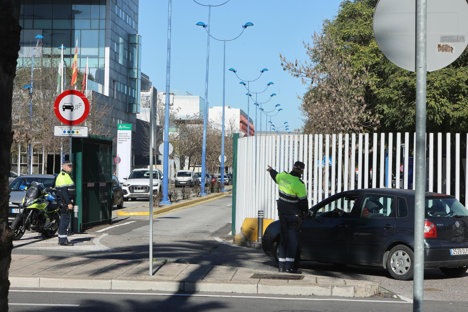 El PSOE responde que la Zona de Bajas Emisiones de Cartuja entraba a pleno funcionamiento en 2024