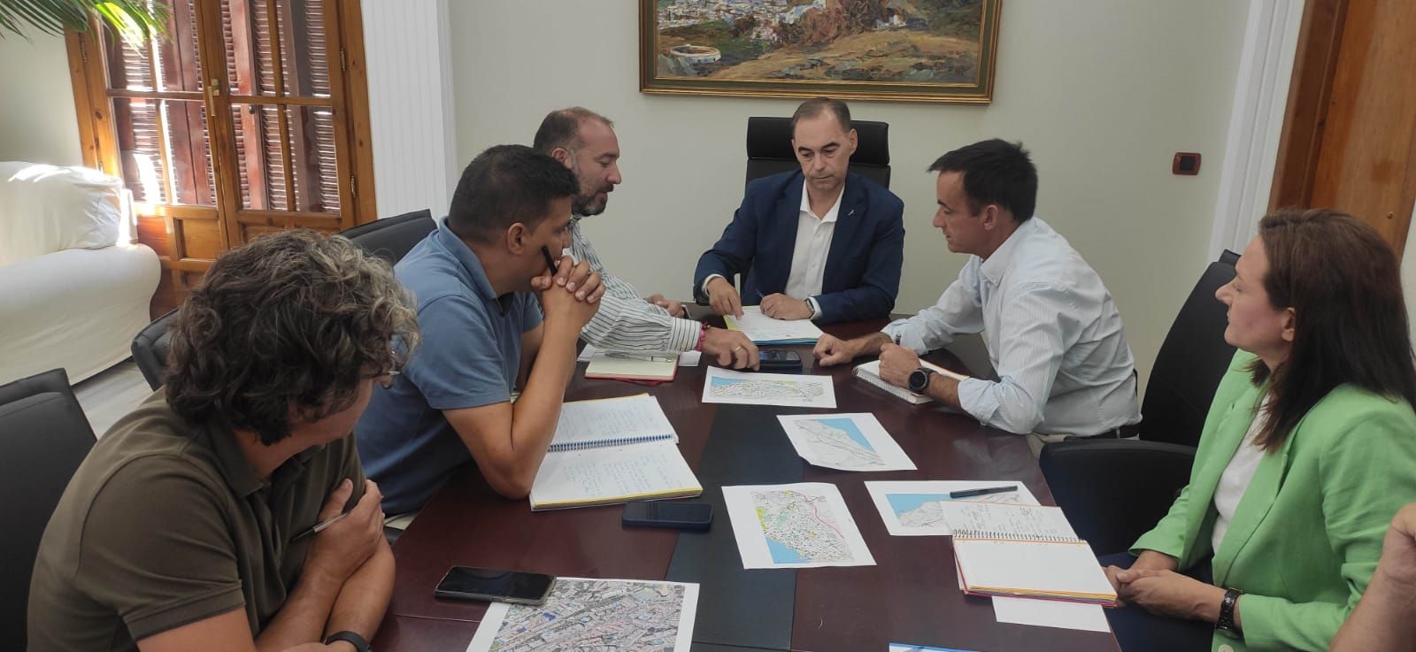 La reunión mantenida entre el Ayuntamiento y la compañía eléctrica.