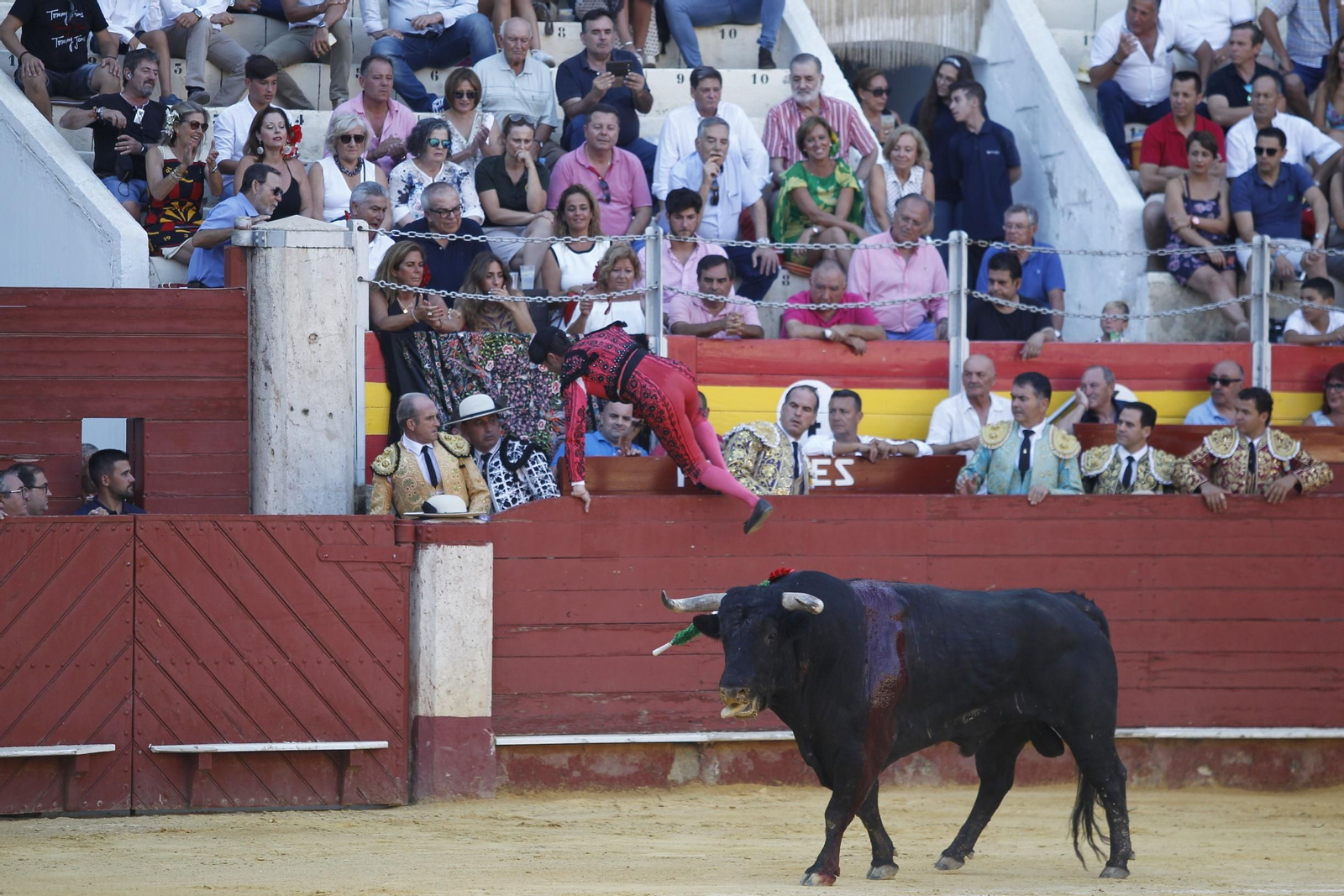 Fotogalería segunda corrida de toros. Feria de Almeria 2019