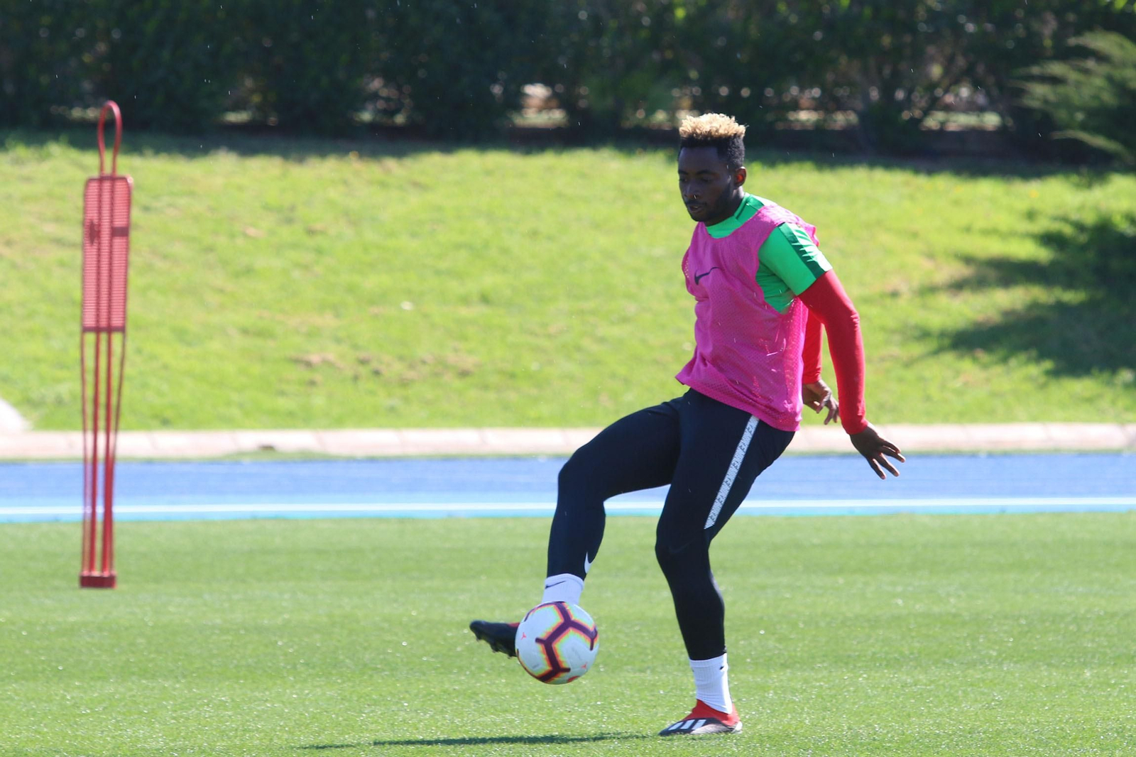 Yan Eteki ha irrumpido con fuerza este curso a las órdenes de Fran Fernández