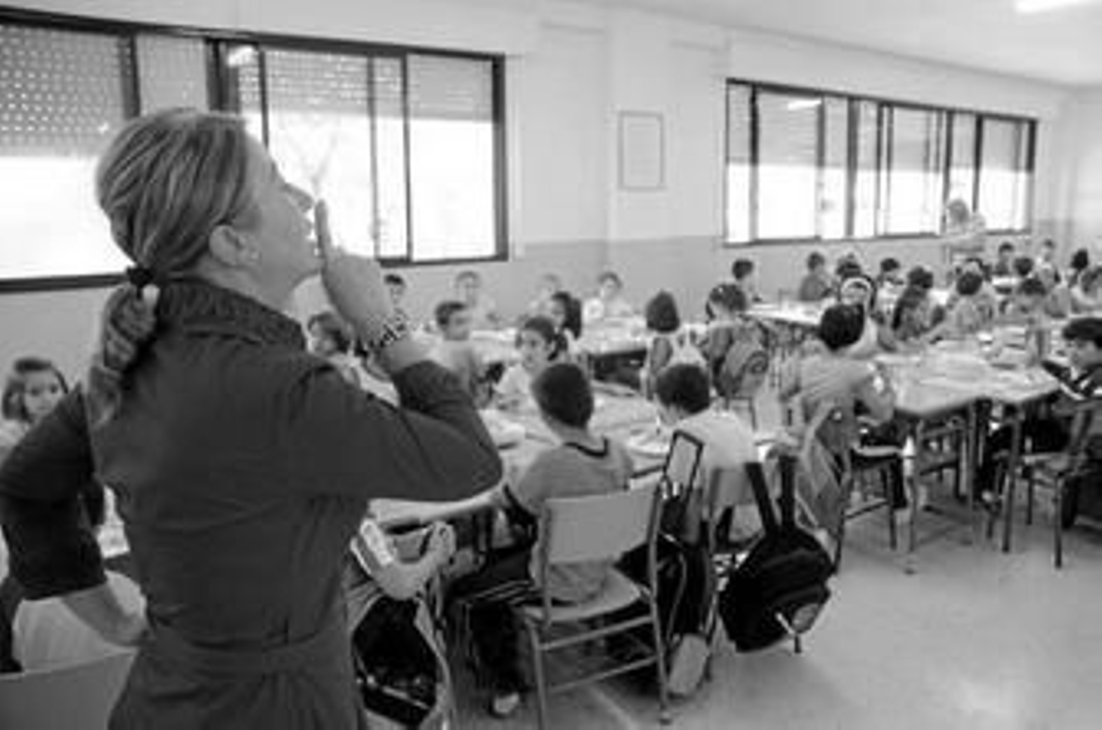 Alumnos en un comedor de un colegio de la capital.