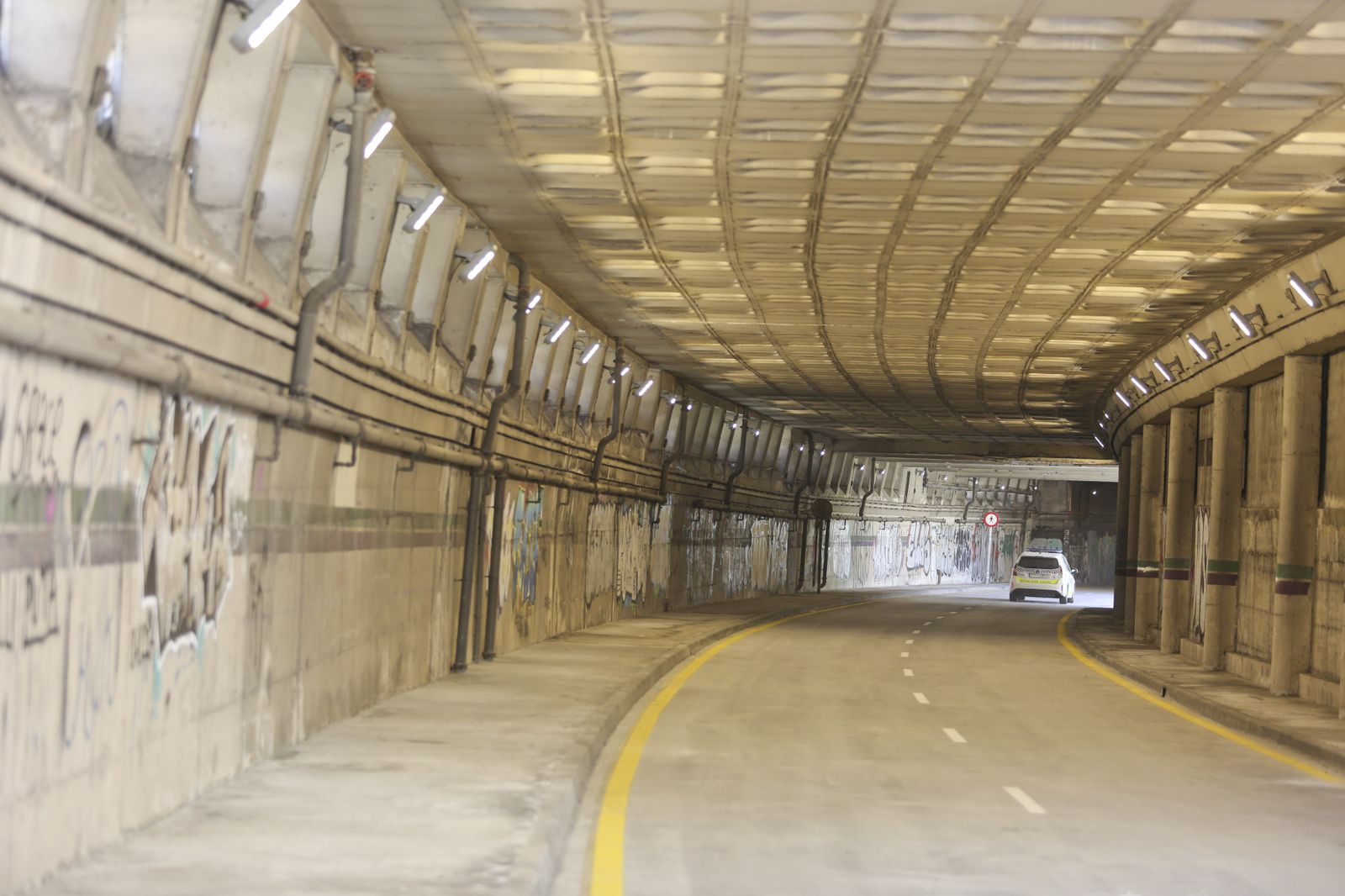 El túnel junto al NH abre al tráfico después de cuatro años cortado por las obras del Metro.