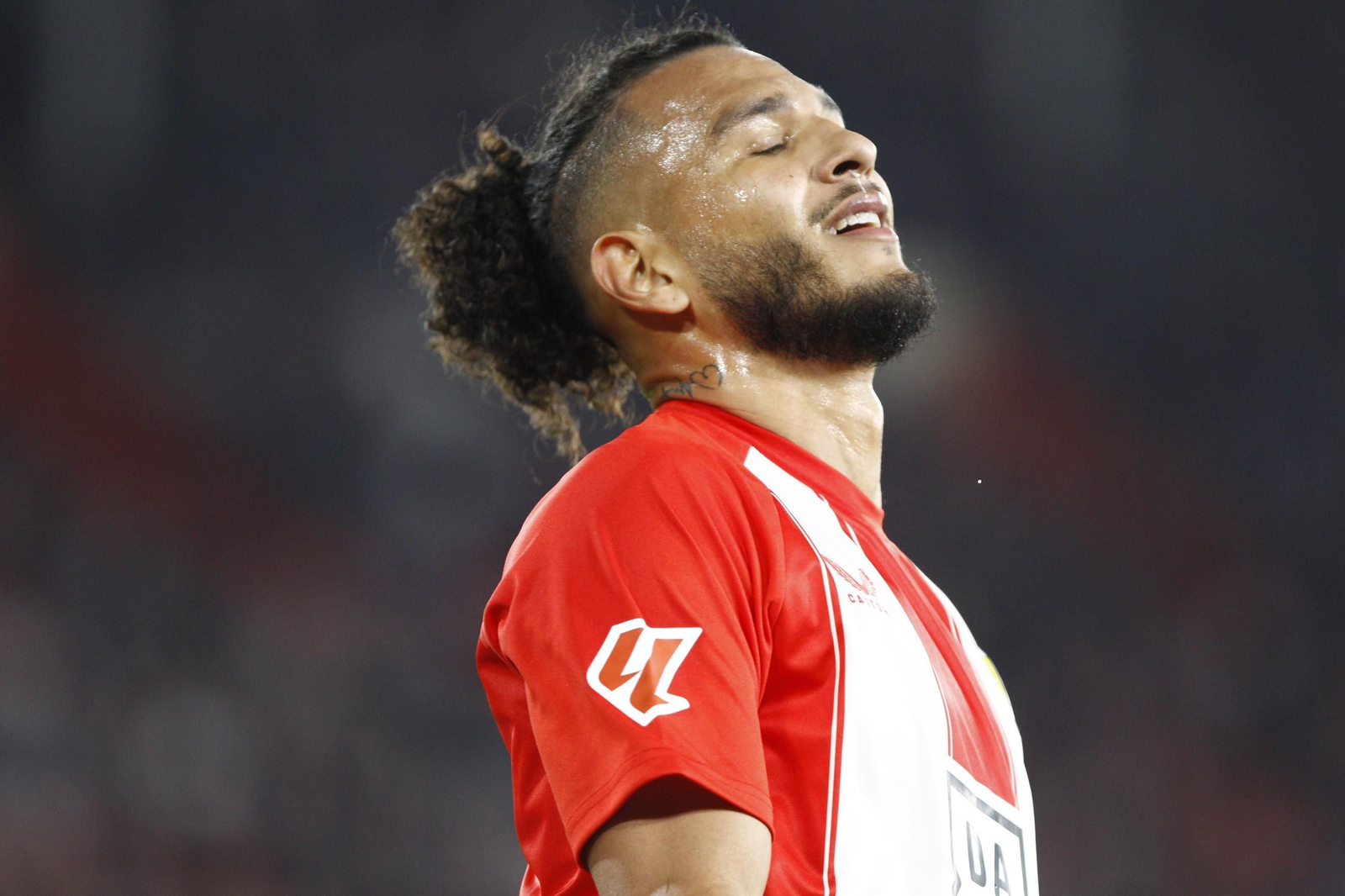 La U.D. Almería se impone por 1-0 al C.D. Mirandés y alcanza la segunda plaza, en imágenes