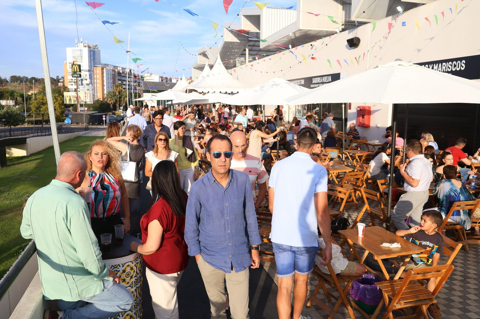 Imágenes de la 'IX Feria de la Gamba y el Marisco' de Huelva