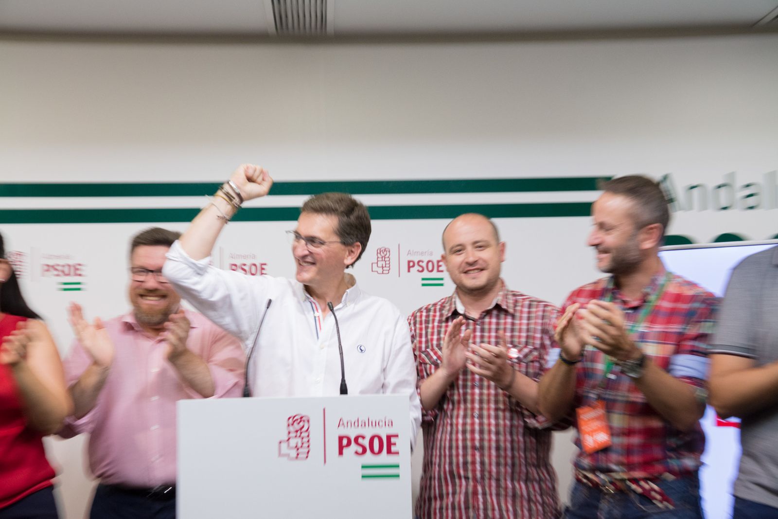 PSOE abre expediente informativo por posible caso de "entrismo" ante "anormal y masiva" afiliación en Almería