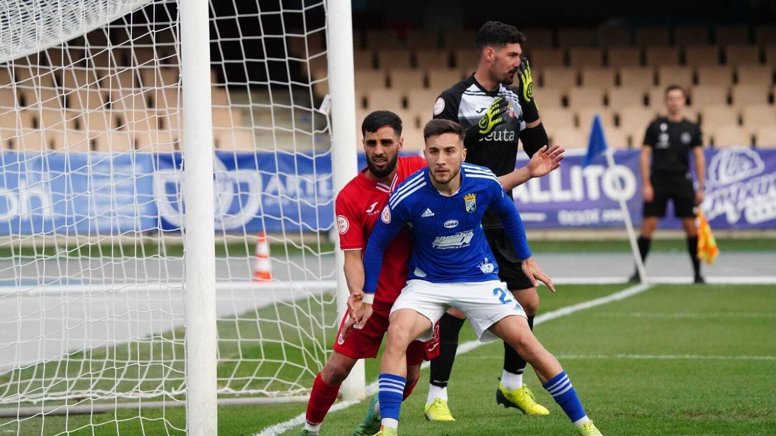 Cascajo hace un movimiento al primer palo.