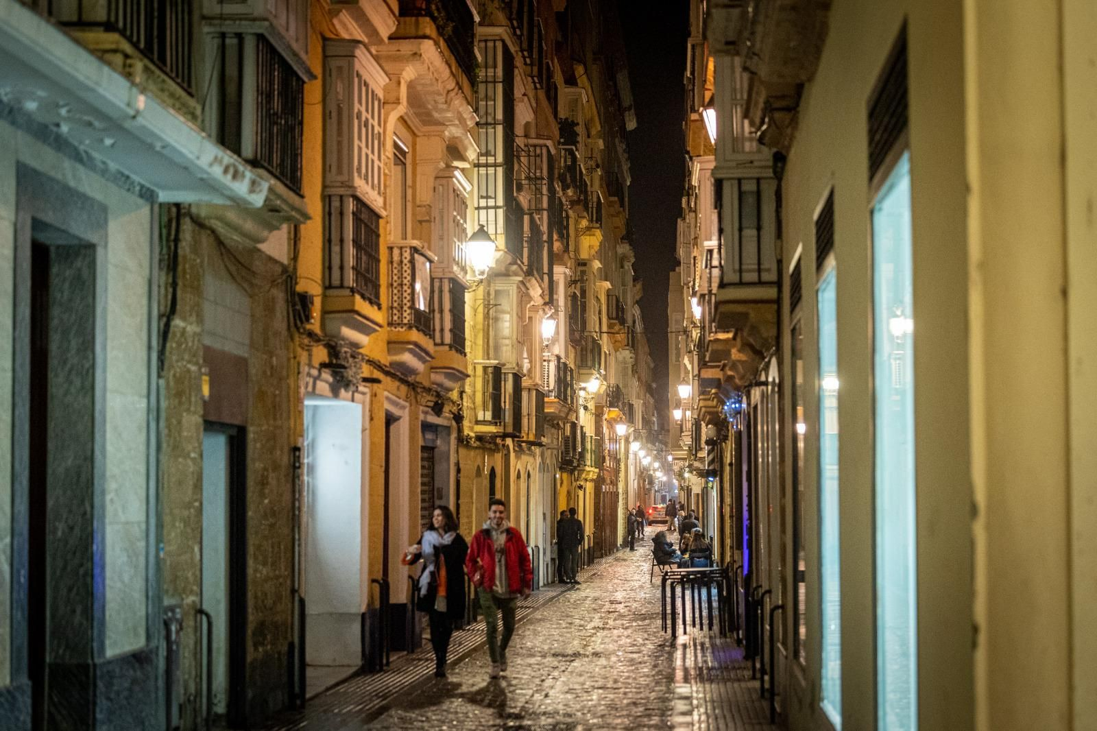 Las luces de Navidad en Cádiz, en imágenes