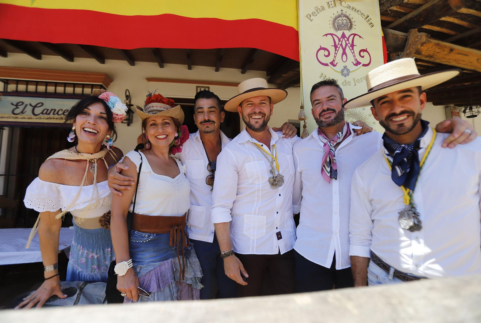 Ambiente en la aldea del Rocío en la jornada del sábado