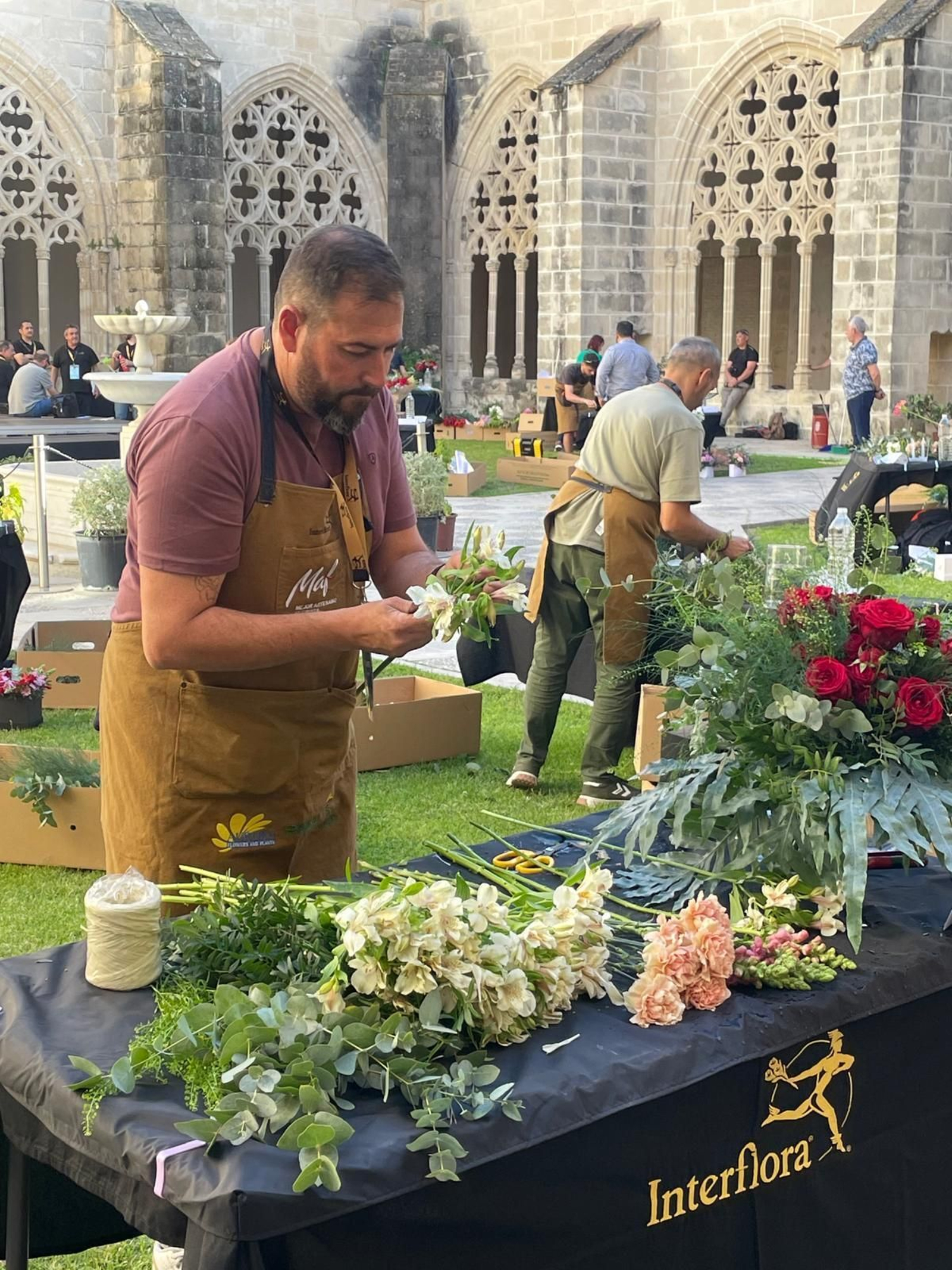 Así se está celebrando en Jerez el concurso Mejor Artesano Florista Así se está celebrando en Jerez el concurso Mejor Artesano Florista