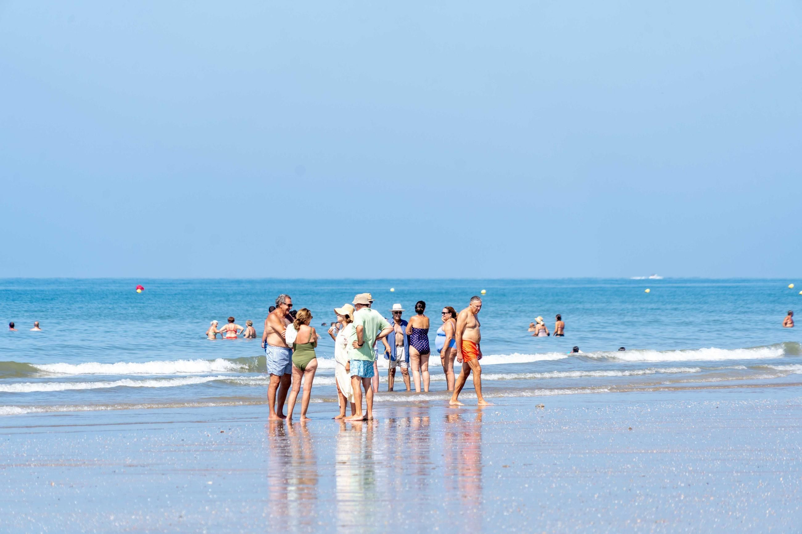 Ambiente de las playas de Punta Umbría la mañana del sábado 9 de agosto