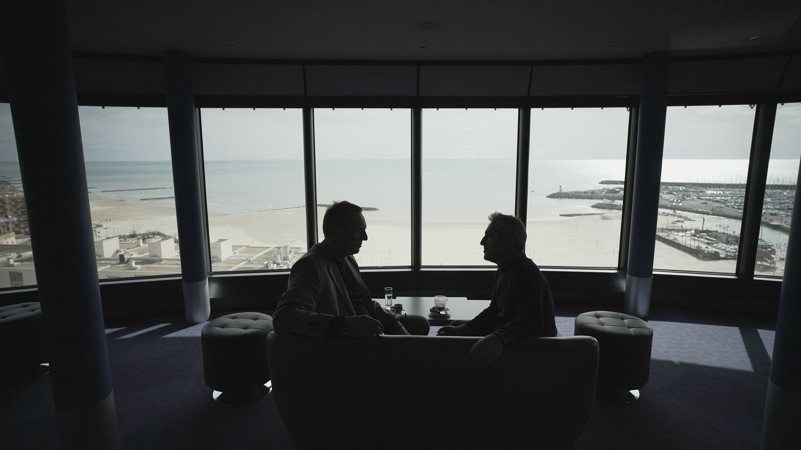 Jon Sistiaga conversa en 'Tabú' con el psicoanalista Jean-Charles Bouchoux, autor de 'El perverso narcisista'.