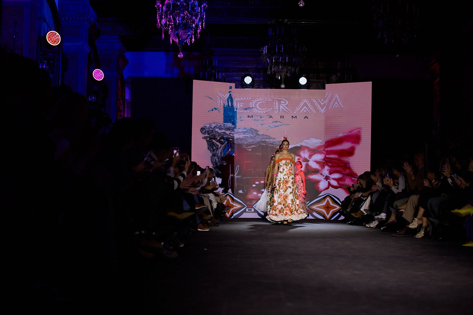 El desfile de Jose Paco couture  en We Love Flamenco 2026, todas las fotos