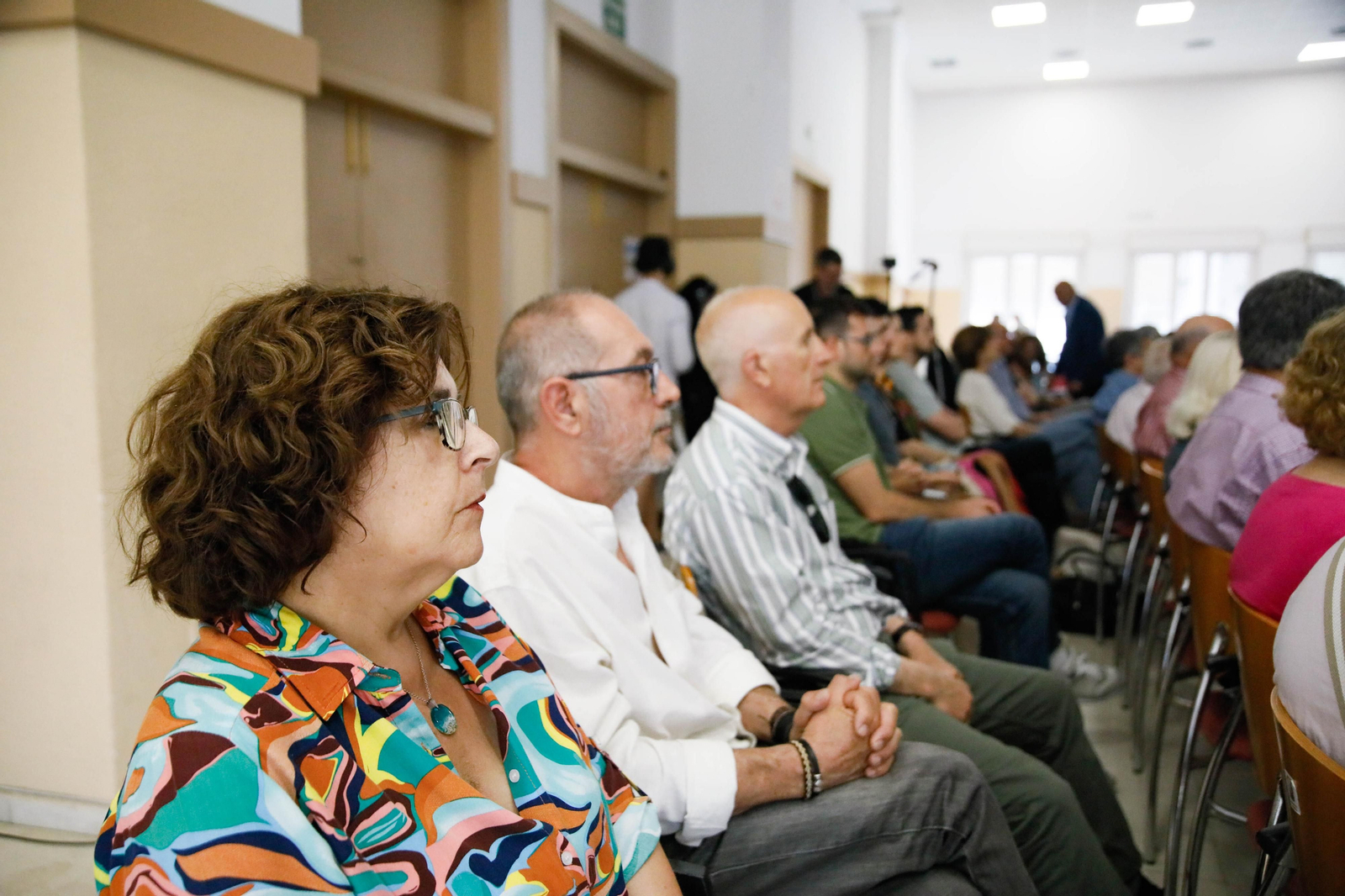 Imágenes de la entrega de los Escudos de Oro del IEA y la celebración de su Plenario