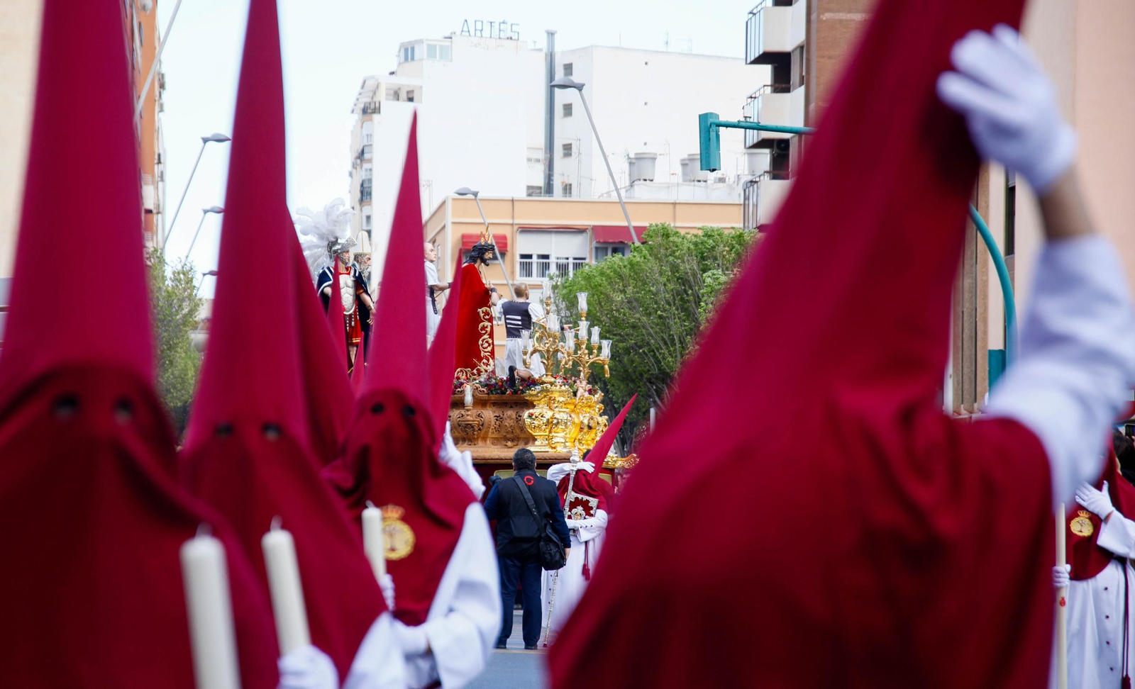Coronación en la Semana Santa de Almería 2025
