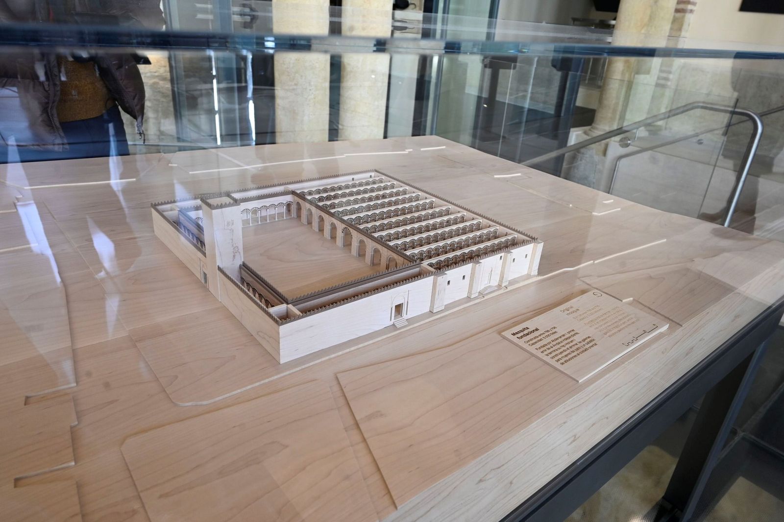 Un paseo por el nuevo Centro de Interpretación y Recepción de la Mezquita de Córdoba, en imágenes